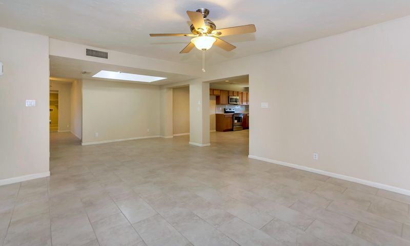 17225 N Wimbledon Ct, Glendale, AZ 85308