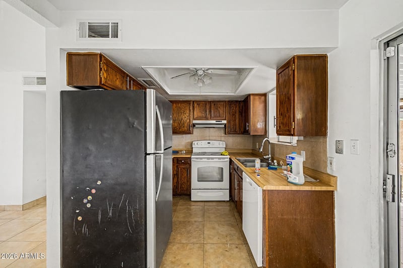 17227 N 16th Dr #12, Phoenix, AZ 85023