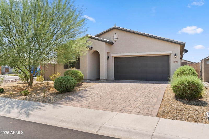 17227 W Desert Sage Dr, Goodyear, AZ 85338