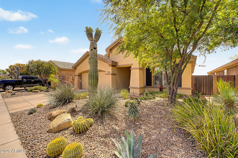 1723 Dion Dr, Phoenix, AZ 85086