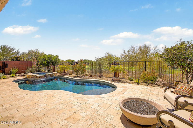 1723 Dion Dr, Phoenix, AZ 85086