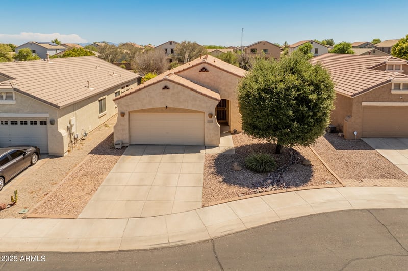 17231 Carmen Dr, Surprise, AZ 85388