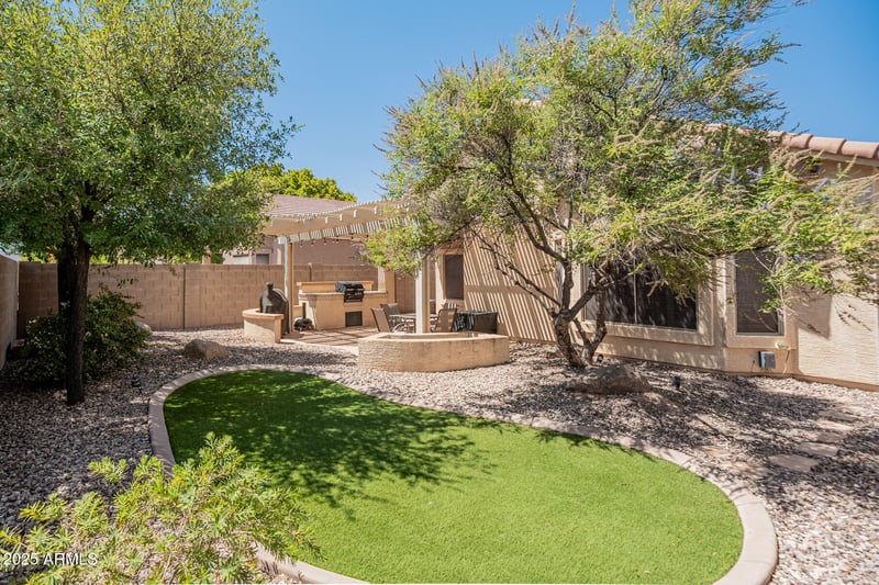 17231 Carmen Dr, Surprise, AZ 85388