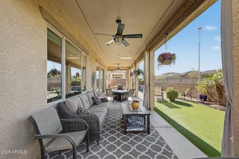 17232 Echo Ln, Waddell, AZ 85355