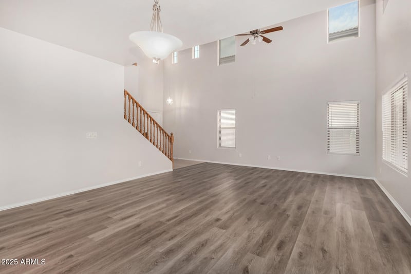 17232 Maui Ln, Surprise, AZ 85388