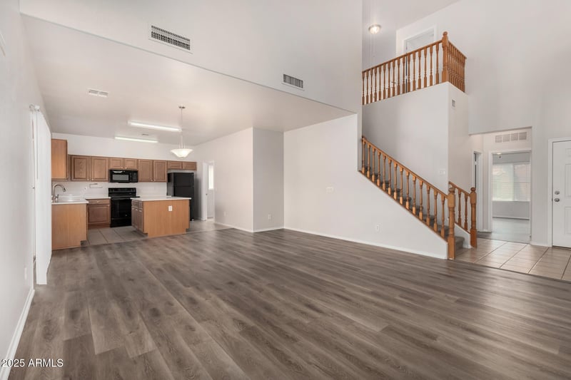 17232 Maui Ln, Surprise, AZ 85388
