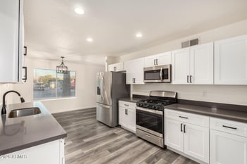 17232 16th Ave, Phoenix, AZ 85023