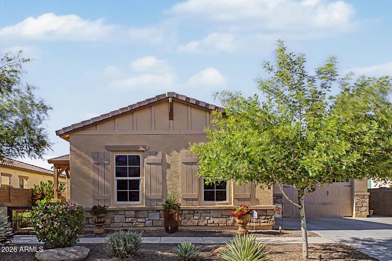 17232 Echo Ln, Waddell, AZ 85355
