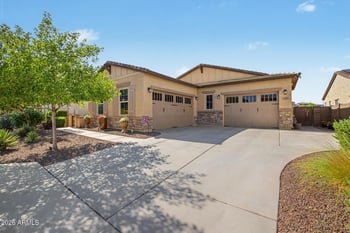 17232 Echo Ln, Waddell, AZ 85355
