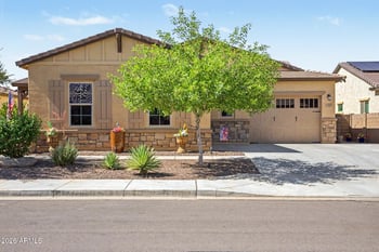 17232 W Echo Ln, Waddell, AZ 85355