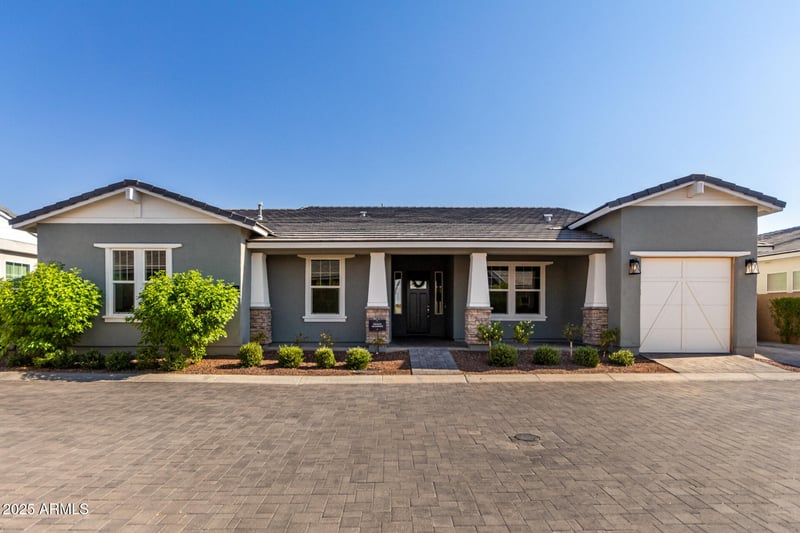 17233 Dartmouth St, Surprise, AZ 85388