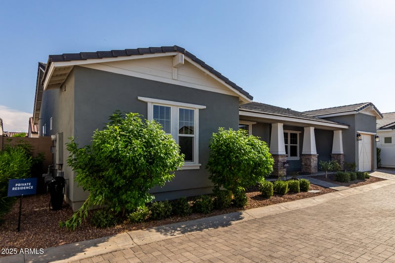 17233 Dartmouth St, Surprise, AZ 85388