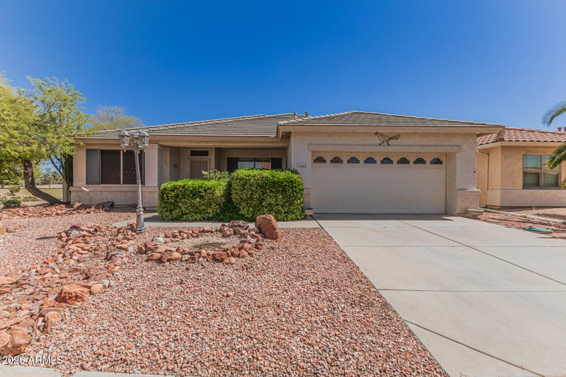17233 Thornberry Dr, Surprise, AZ 85374