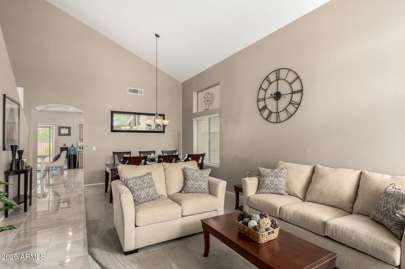 17237 Lundberg St, Surprise, AZ 85388