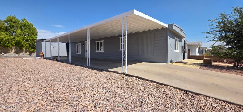 17237 N 66th Ave, Glendale, AZ 85308