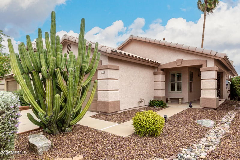 17239 42nd St, Phoenix, AZ 85032