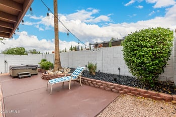 17239 42nd St, Phoenix, AZ 85032
