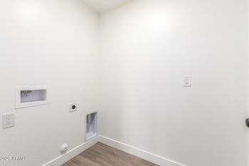 1724 1st St, Phoenix, AZ 85004