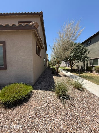 1724 Pollack St, Phoenix, AZ 85041