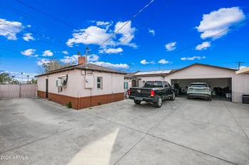 1724 Thomas Rd, Phoenix, AZ 85015