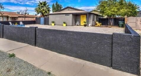 1724 W Carol Ave #a, Phoenix, AZ 85021