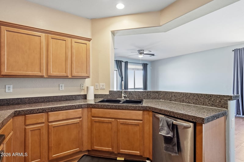 1724 Hemingway Ln, Anthem, AZ 85086