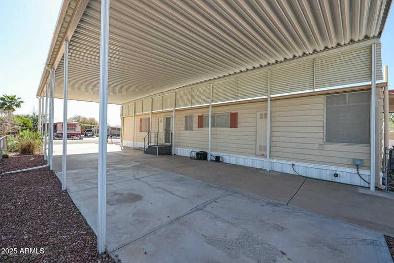 17244 66th Ln, Glendale, AZ 85308