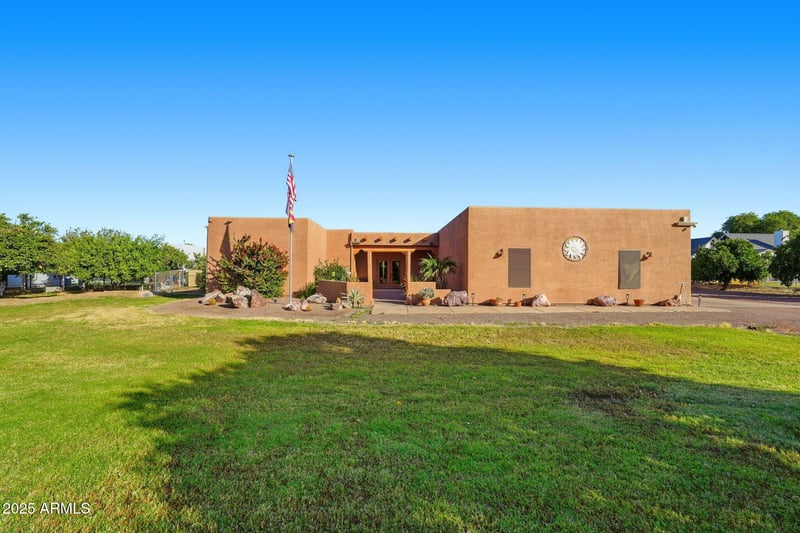 17244 Chestnut Dr, Queen Creek, AZ 85142