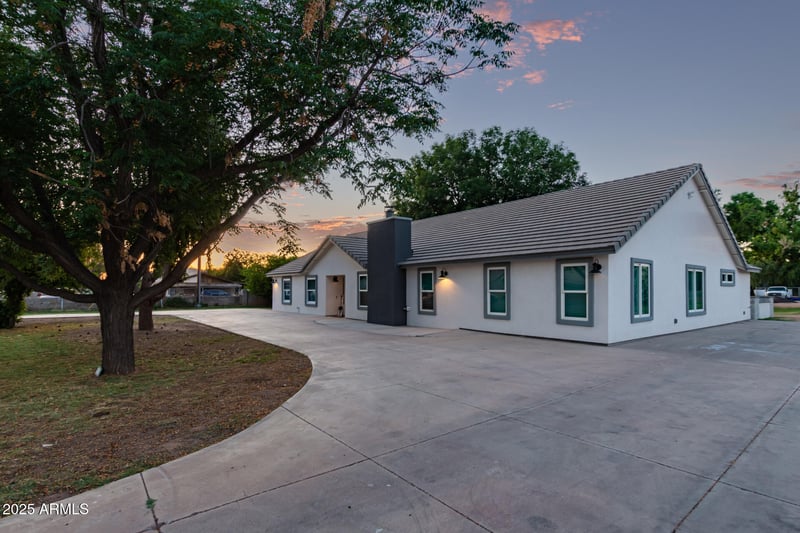 17248 Desert Ln, Gilbert, AZ 85234