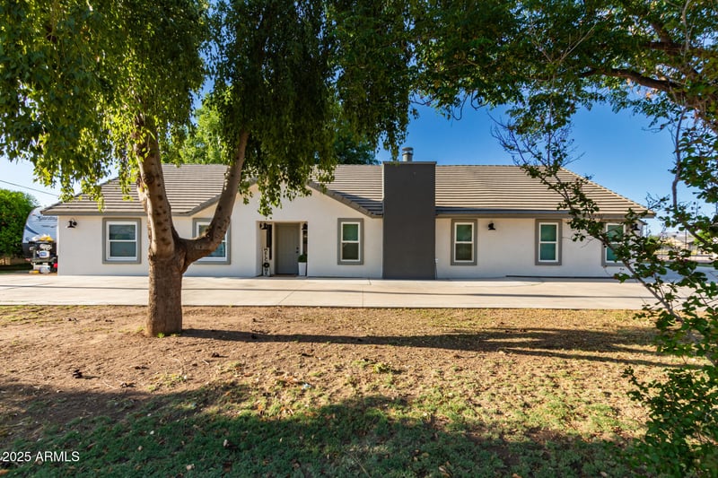 17248 Desert Ln, Gilbert, AZ 85234