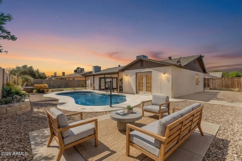 17249 37th Ave, Glendale, AZ 85308