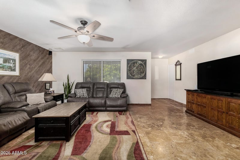 17249 37th Ave, Glendale, AZ 85308
