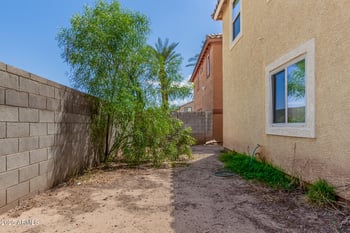 1725 77th Dr, Phoenix, AZ 85035