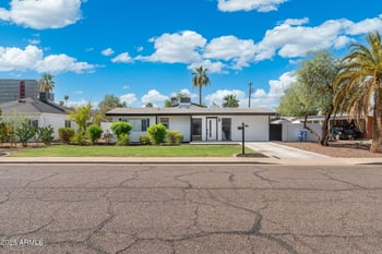1725 Catalina Dr, Phoenix, AZ 85016