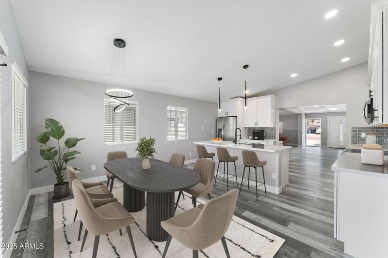 1725 Catalina Dr, Phoenix, AZ 85016