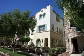 1725 Dogwood Ln, Gilbert, AZ 85295
