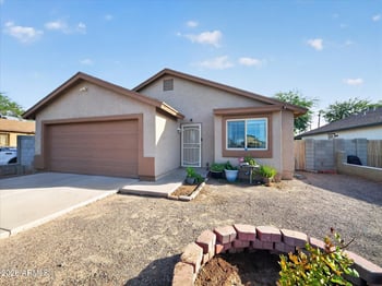 1725 E Pueblo Ave, Phoenix, AZ 85040