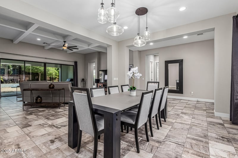 1725 Everglade Ln, Gilbert, AZ 85298