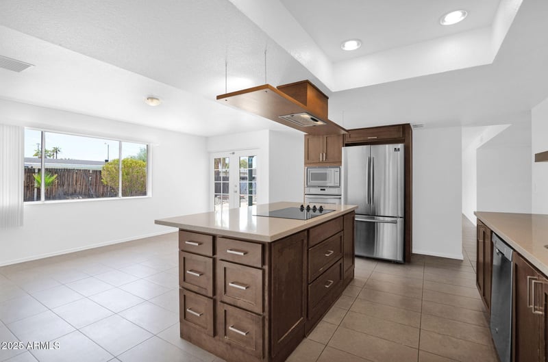 1725 Tonto Ln, Phoenix, AZ 85027