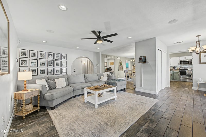 1725 W Angel Fire Ter, Phoenix, AZ 85027