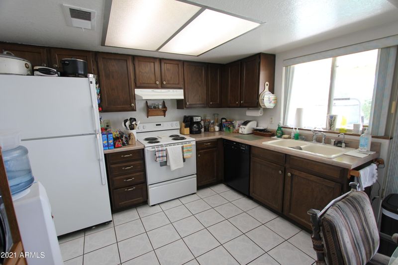 1725 W Utopia Rd, Phoenix, AZ 85027