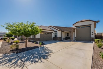17253 Echo Ln, Waddell, AZ 85355