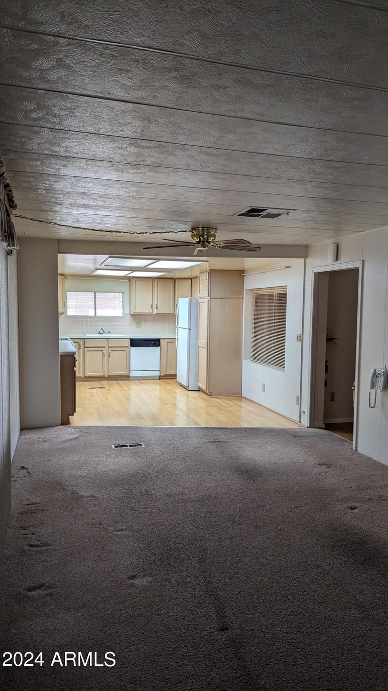 17255 N 66th Dr, Glendale, AZ 85308