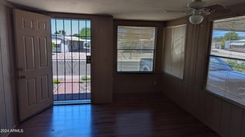 17255 N 66th Dr, Glendale, AZ 85308
