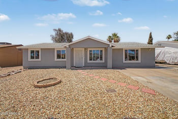 17256 Paradise Park Dr, Phoenix, AZ 85032