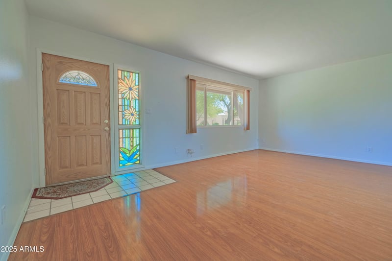 1726 Claremont St, Phoenix, AZ 85015