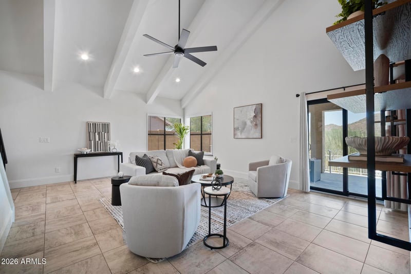 1726 E Behrend Dr, Phoenix, AZ 85024
