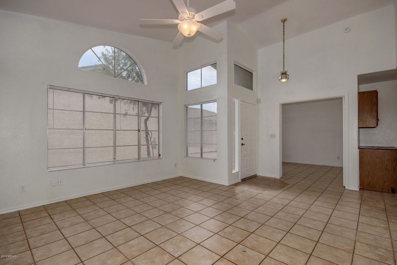 1726 E Darrel Rd, Phoenix, AZ 85042