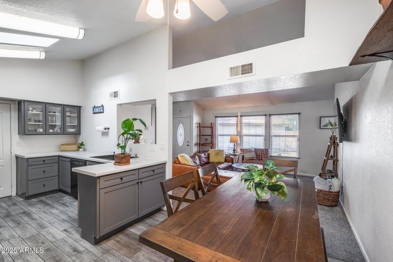 1726 Juanita Ave, Mesa, AZ 85204