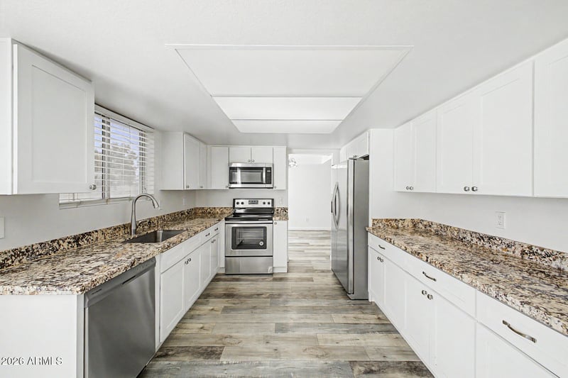 1726 Henkel Cir, Mesa, AZ 85202